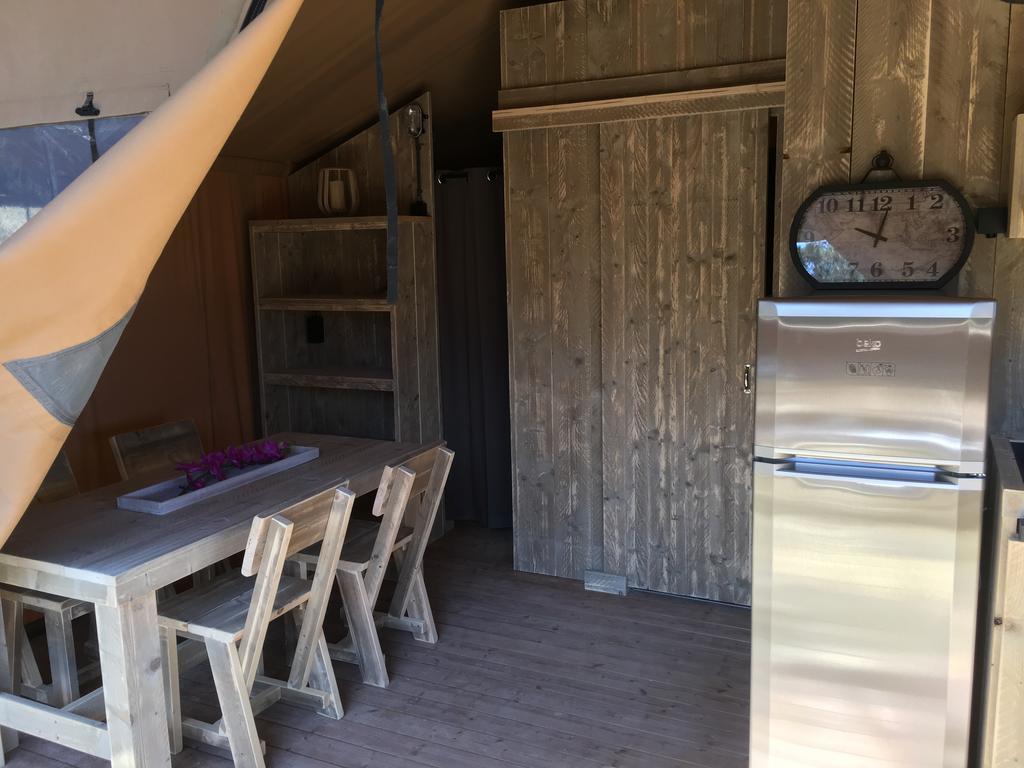 Glamping Lodge Estartit أولاستارتيت المظهر الخارجي الصورة